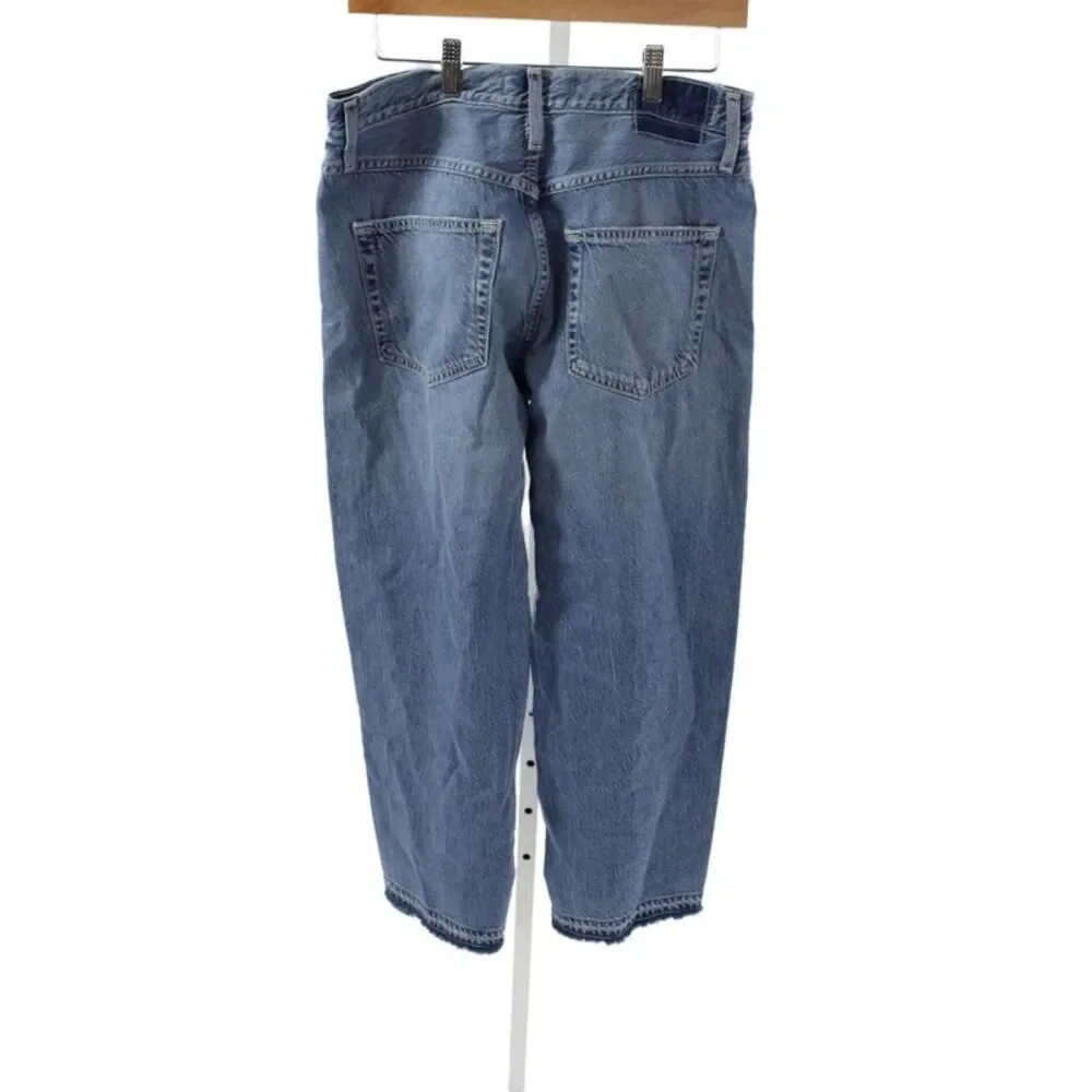 Amo Womens Cropped Blue Jeans Size 28